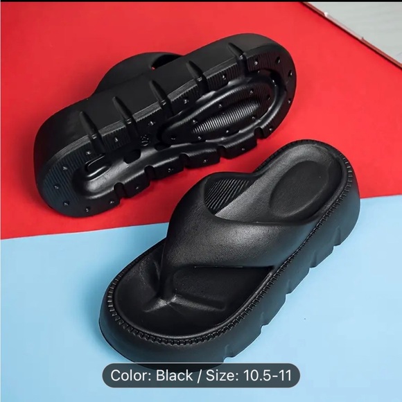 Black Slides for Women - Picture 4 of 5